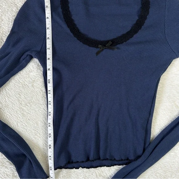 Delias blue thermal long sleeve shirt - Picture 5 of 5